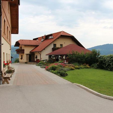 Apartments Organic Tourist Farm Jeglijenk Šentjanž pri Dravogradu Zewnętrze zdjęcie