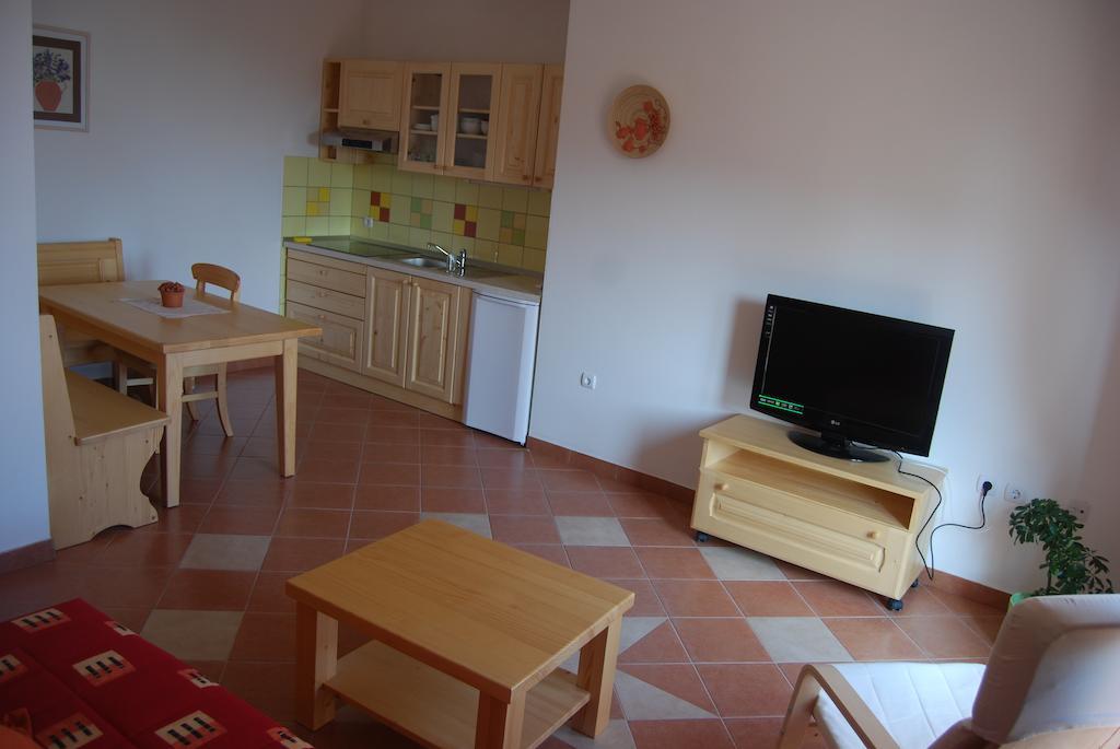 Apartments Organic Tourist Farm Jeglijenk Šentjanž pri Dravogradu Pokój zdjęcie